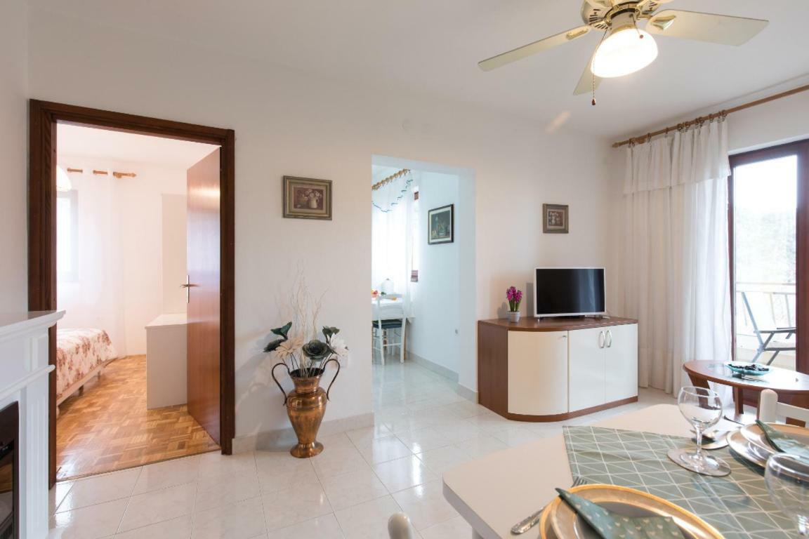 Apartment Calista Rabac Exterior foto